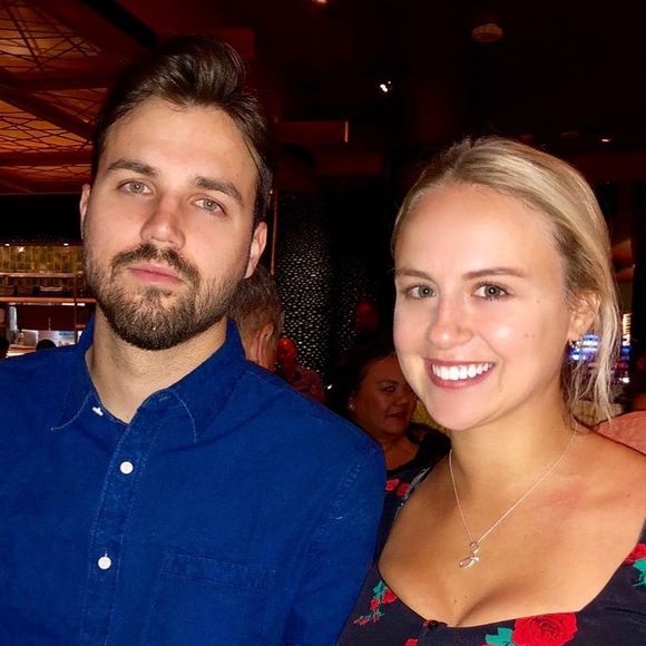 Meet your Posher, Eden - Picture 1 of 1